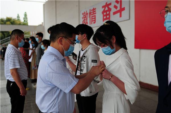 德外學子成人禮：今天起，我把責任扛在肩上