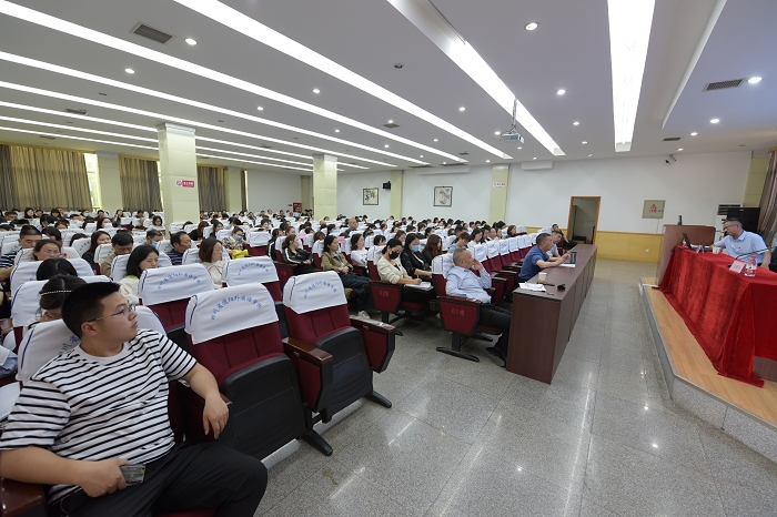 1620697061689369.jpg 市教育系統(tǒng)黨史宣講德外專場受歡迎.jpg