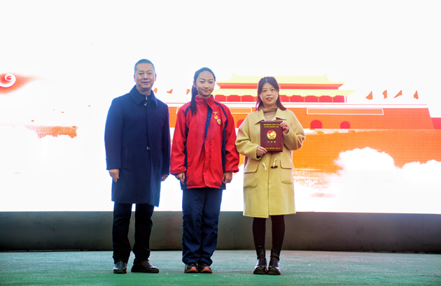 1637806430132597.png 德外小學(xué)5(6)中隊榮獲2021年度“紅領(lǐng)巾獎?wù)隆比钦?png