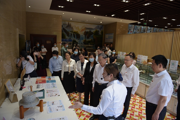 1690528190369451.jpg DSC_3914.JPG