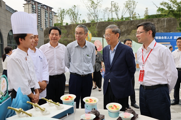 1759133111365093.jpg 33.jpg